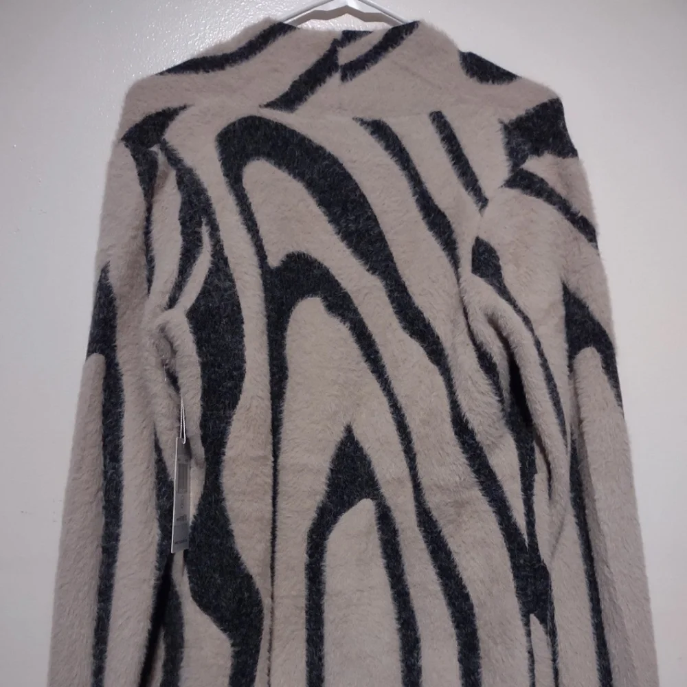 NWT Cyrus Cardigan Sweater (Woman's Small) - Picture 2 of 4